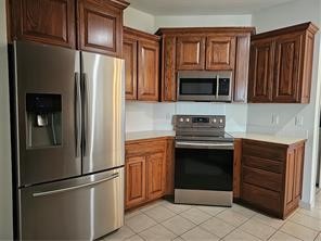 Tunbridge Wells Sub Bentonville - Residential Lease