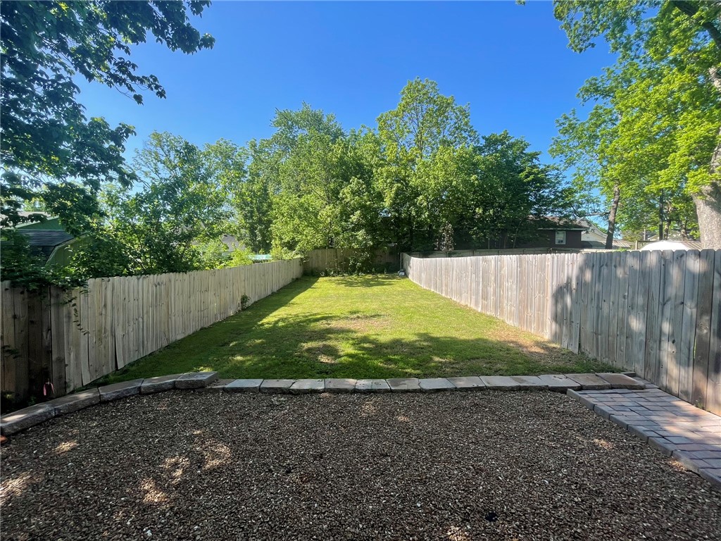 Rogers Original Town Sub - Residential Lease