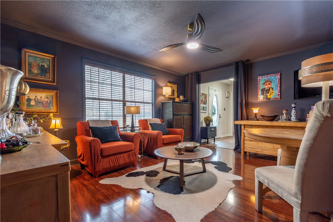 East Oaks - Residential