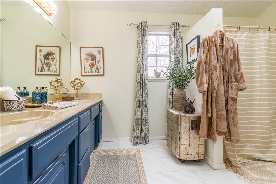 East Oaks - Residential