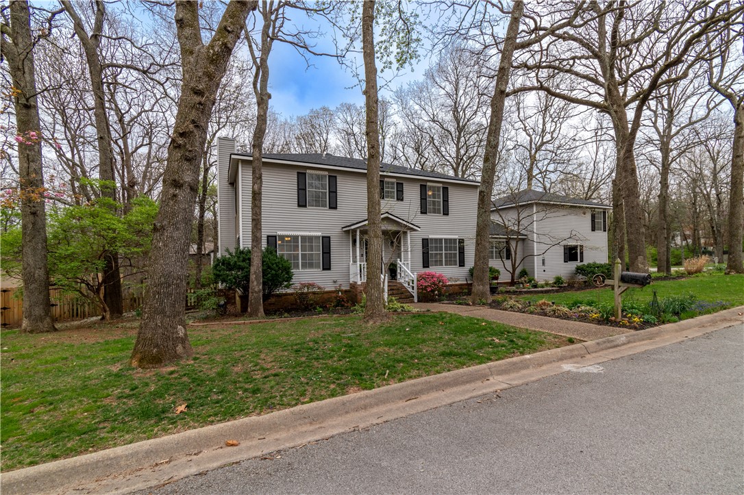 East Oaks - Residential