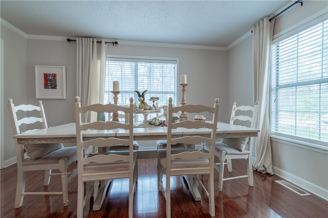 East Oaks - Residential