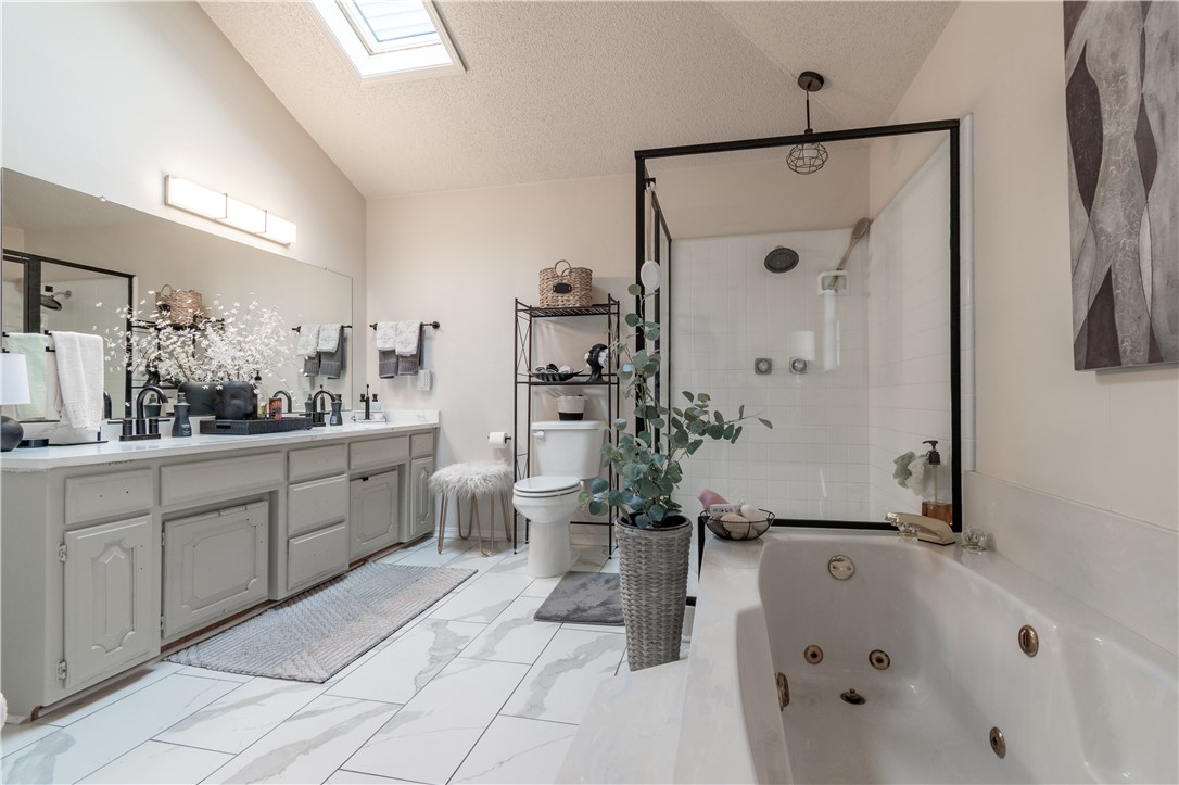 East Oaks - Residential