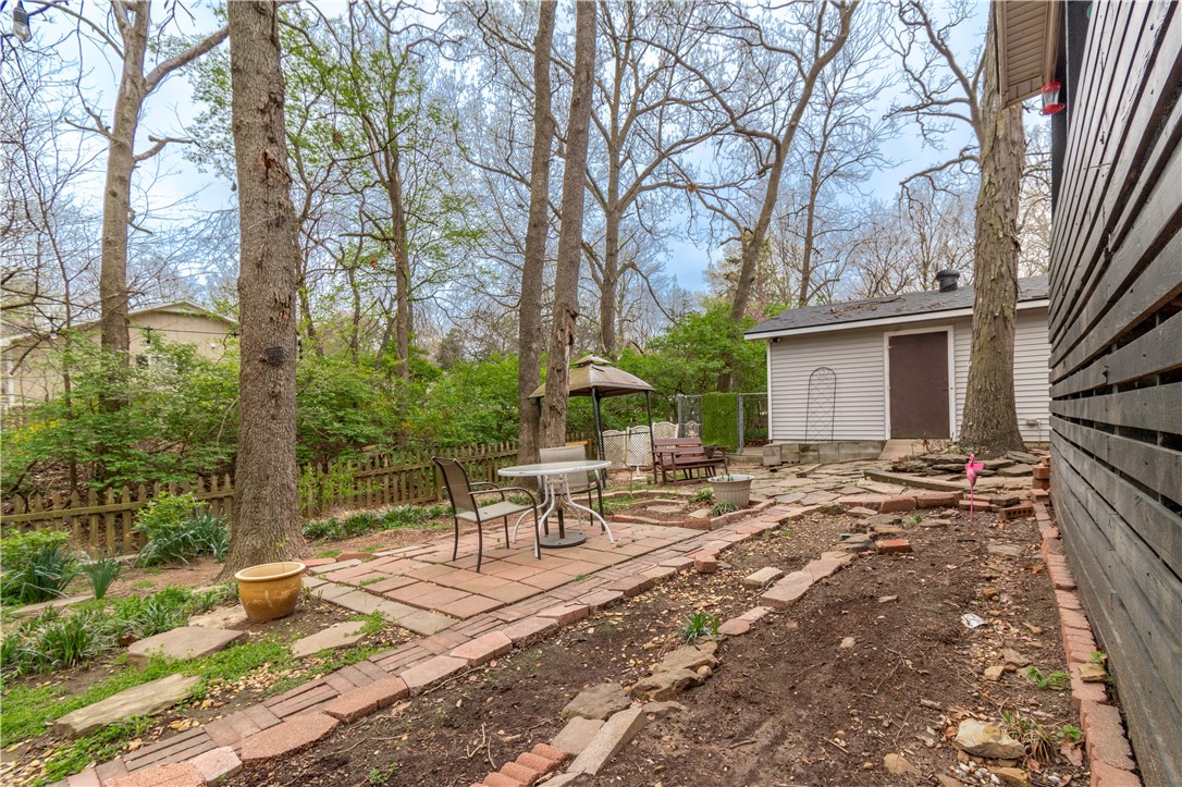 East Oaks - Residential