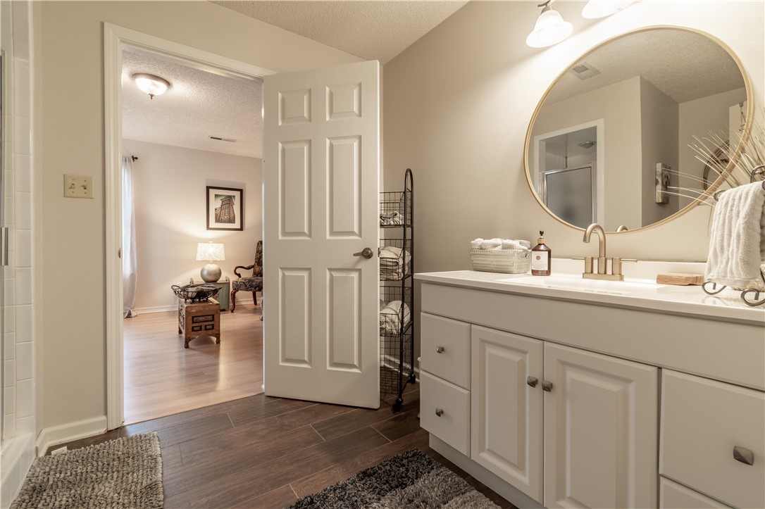 East Oaks - Residential