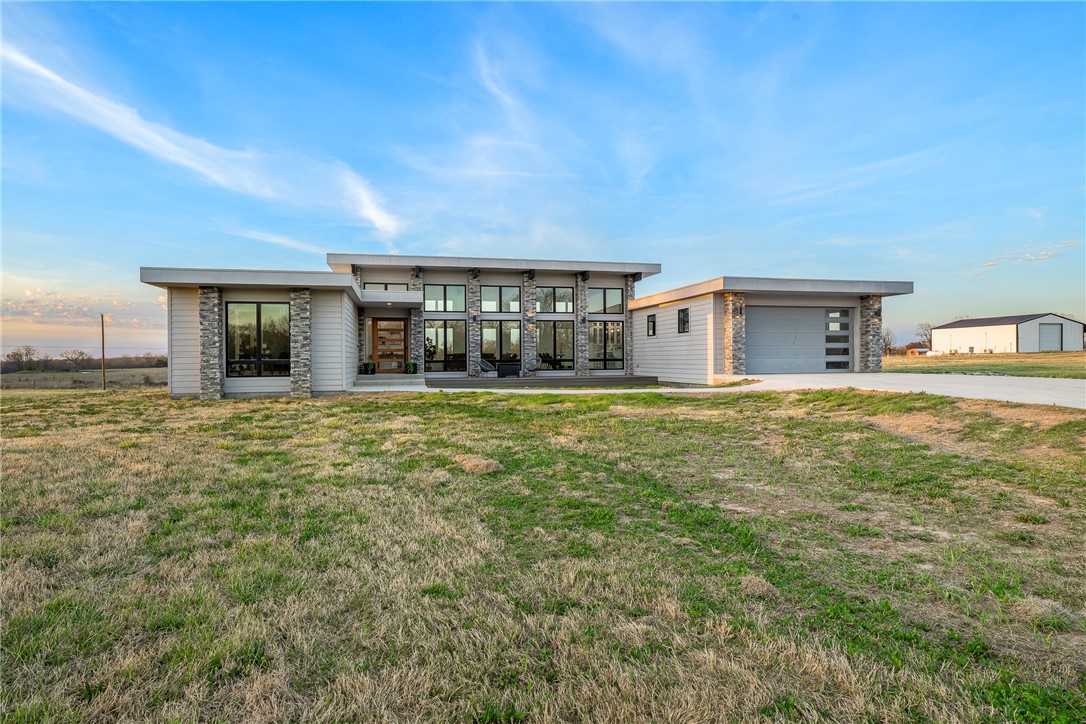 25-20-32 Rural - Residential