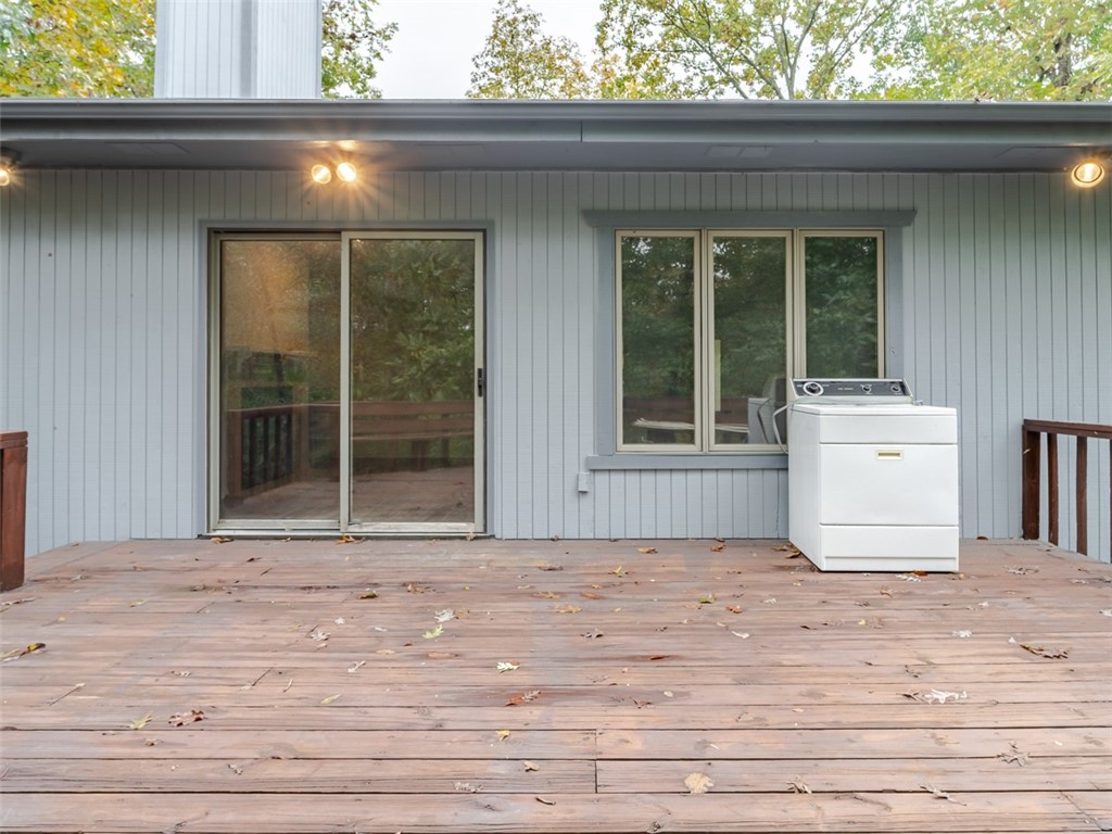 Sandwick Sub Bvv - Residential Lease