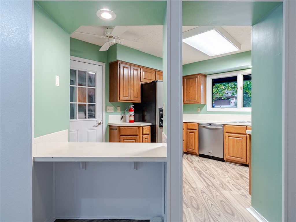 Sandwick Sub Bvv - Residential Lease