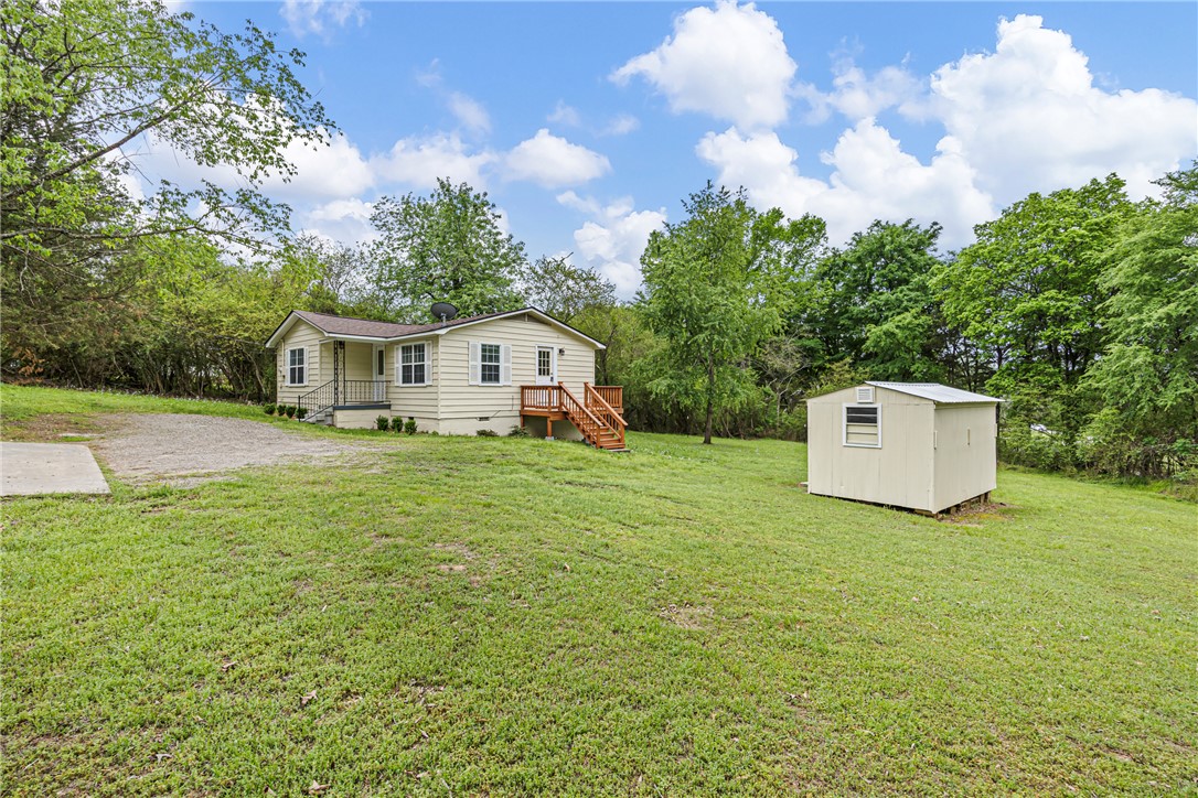 OUTLOTS C 30-10-23 - Residential