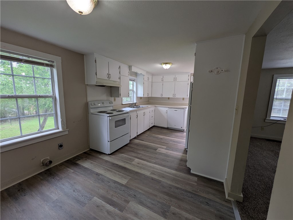 OUTLOTS C 30-10-23 - Residential