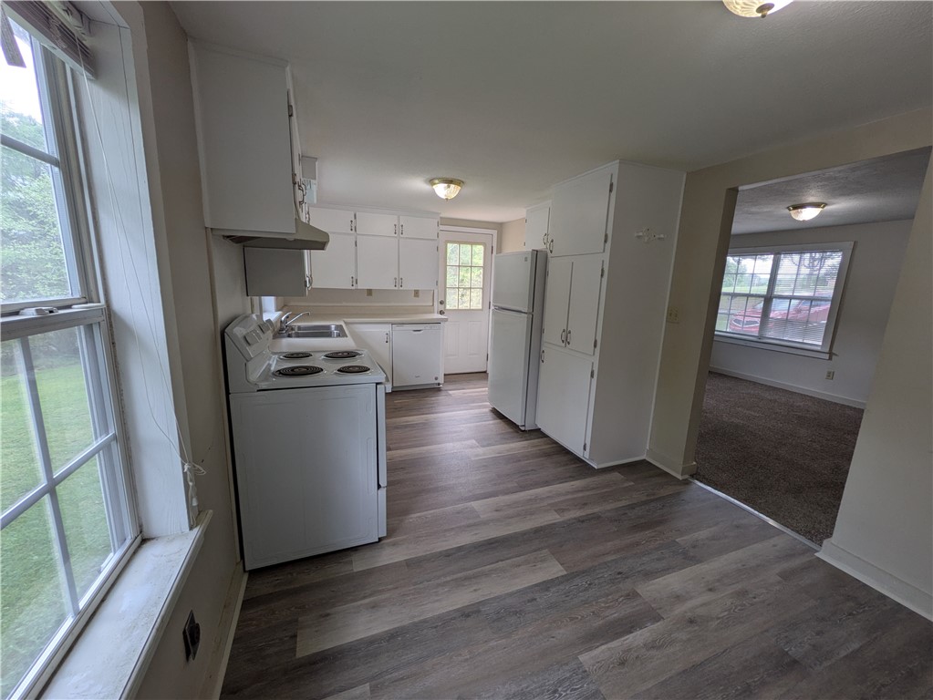 OUTLOTS C 30-10-23 - Residential