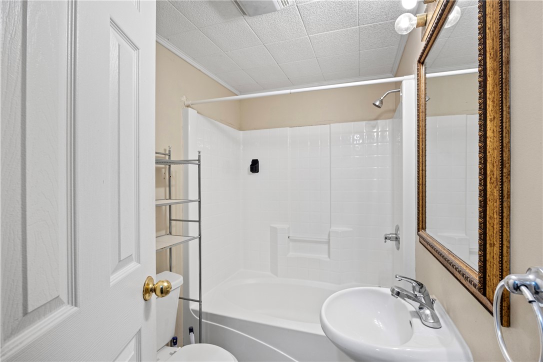 OUTLOTS C 30-10-23 - Residential