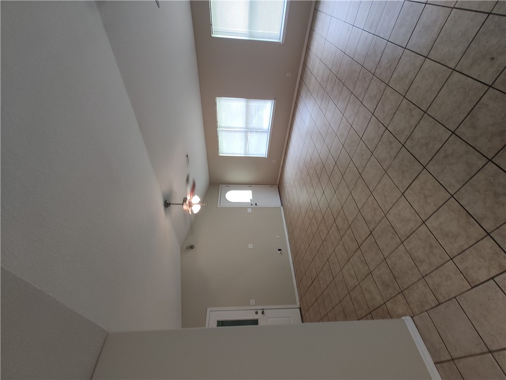 Twins Cove - Residential Lease