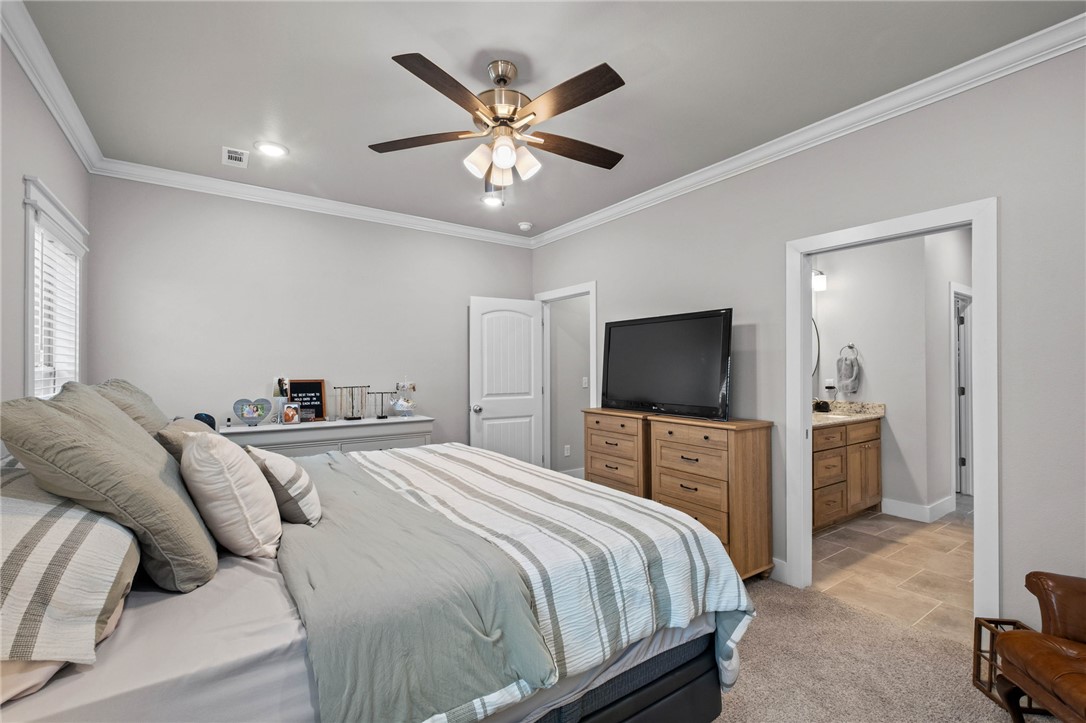 Hickory Meadows - Residential