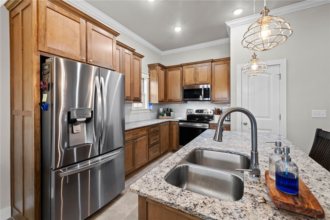 Hickory Meadows - Residential
