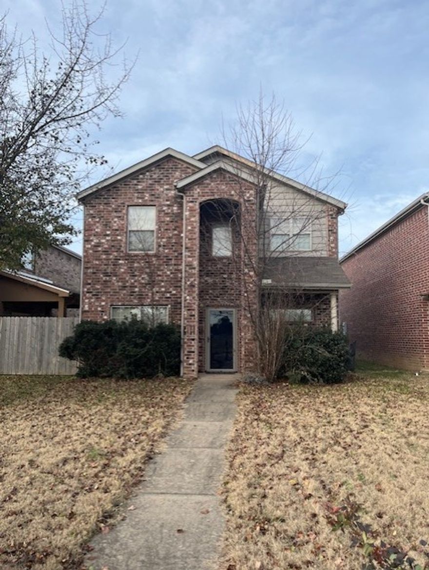 Great location! 3 Bedroom 2 1/2 bath in Lowell across from Tucker Elementary. Formal dining room or could be an office. Pantry in the kitchen. Nice large owner suite upstairs. Covered patio with a small courtyard. Rear entry garage.