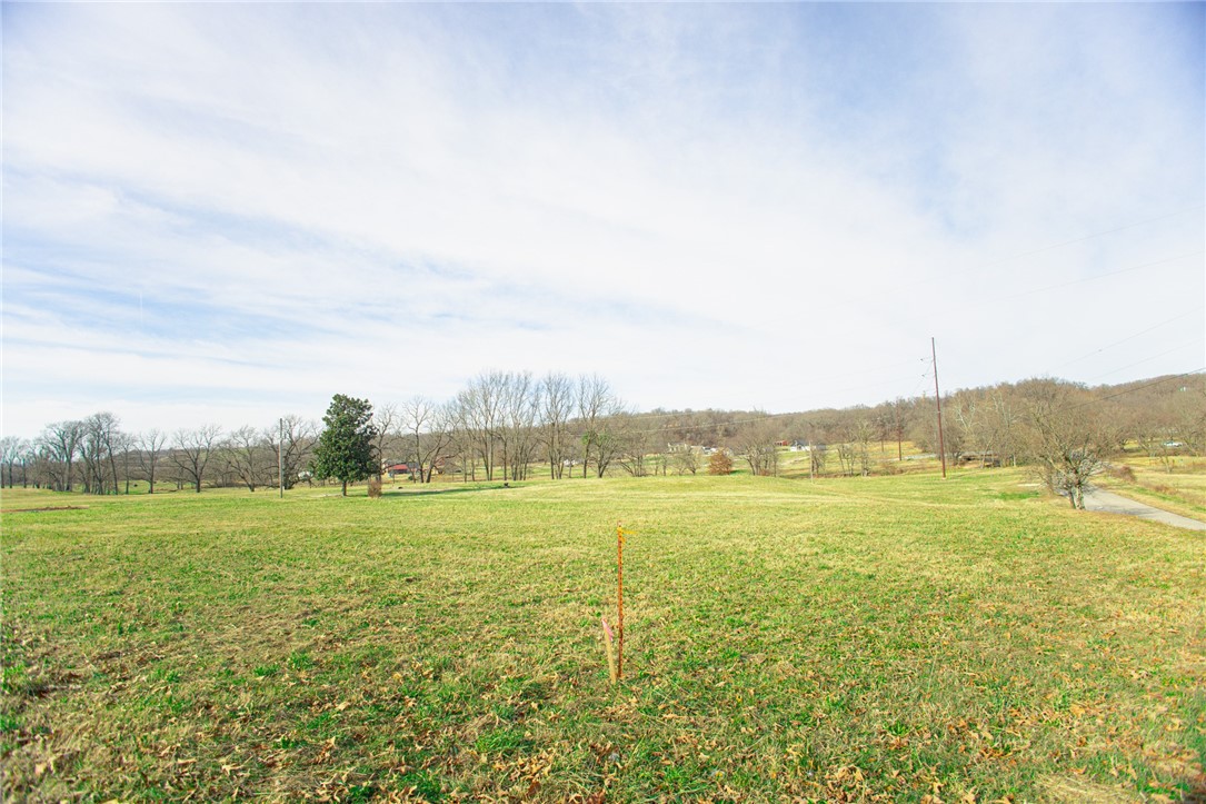 Tontitown Outlots 2000 Annex - Land