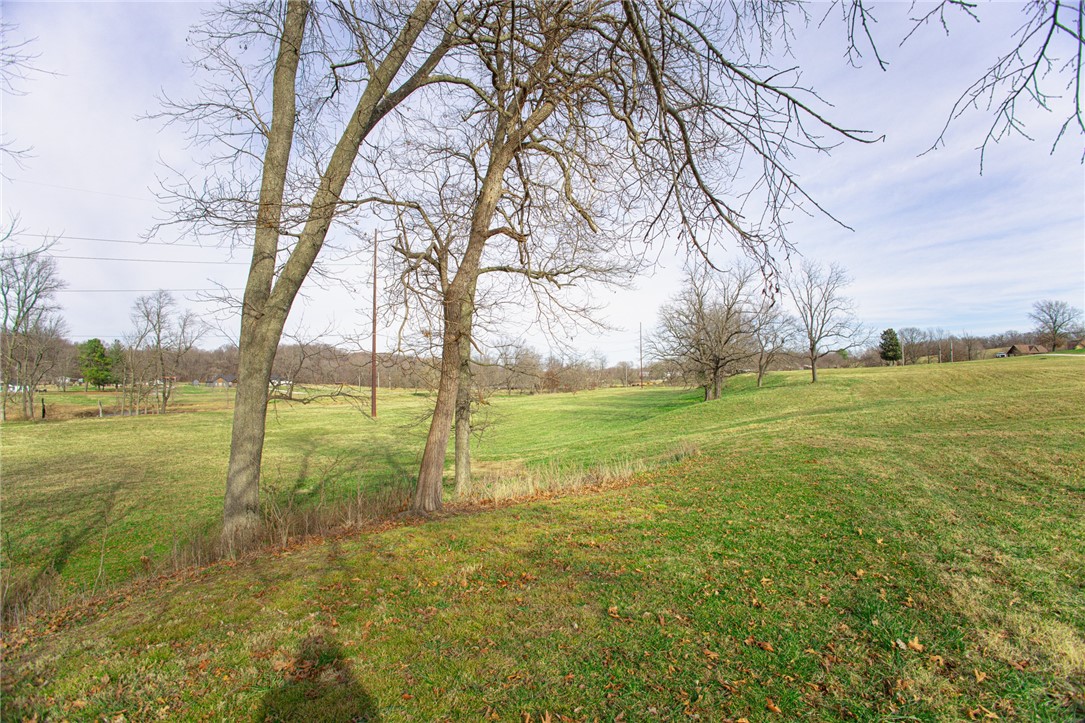 Tontitown Outlots 2000 Annex - Land