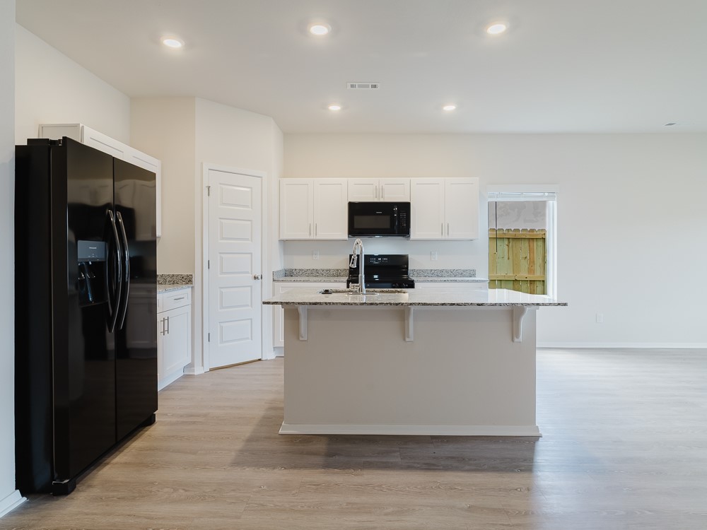 WOODWARD PARK - Residential Lease