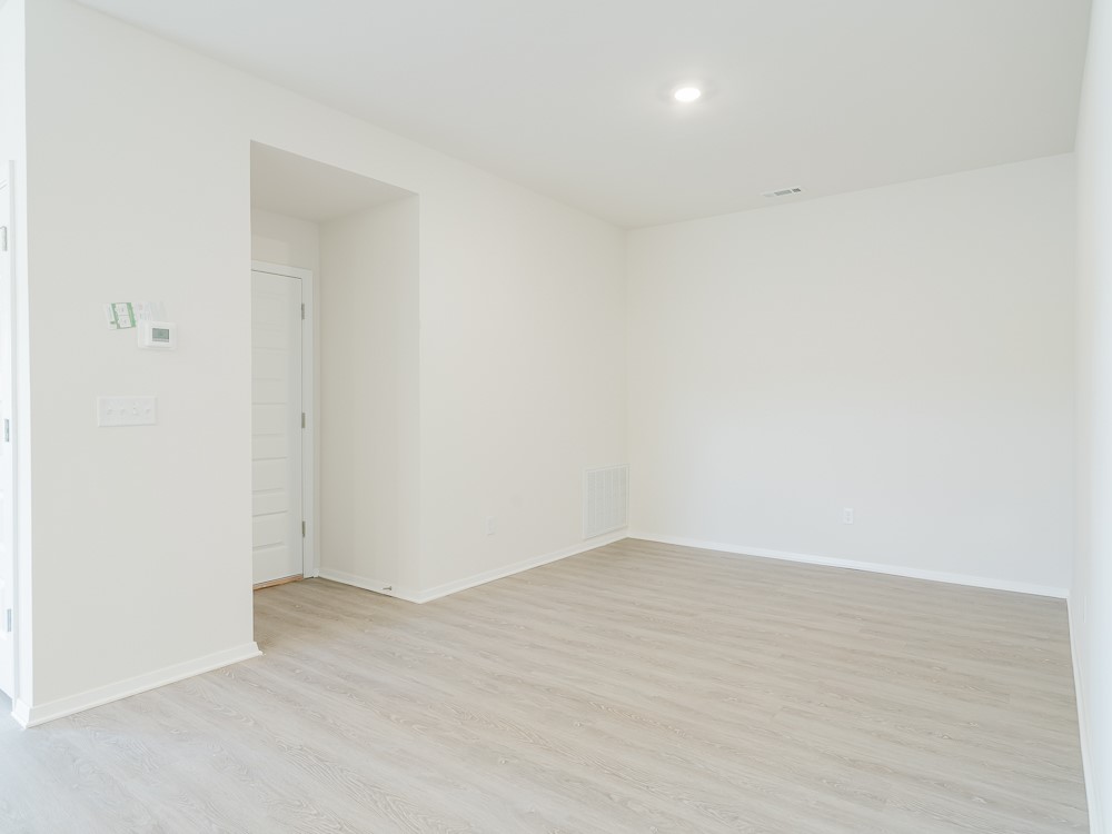 WOODWARD PARK - Residential Lease