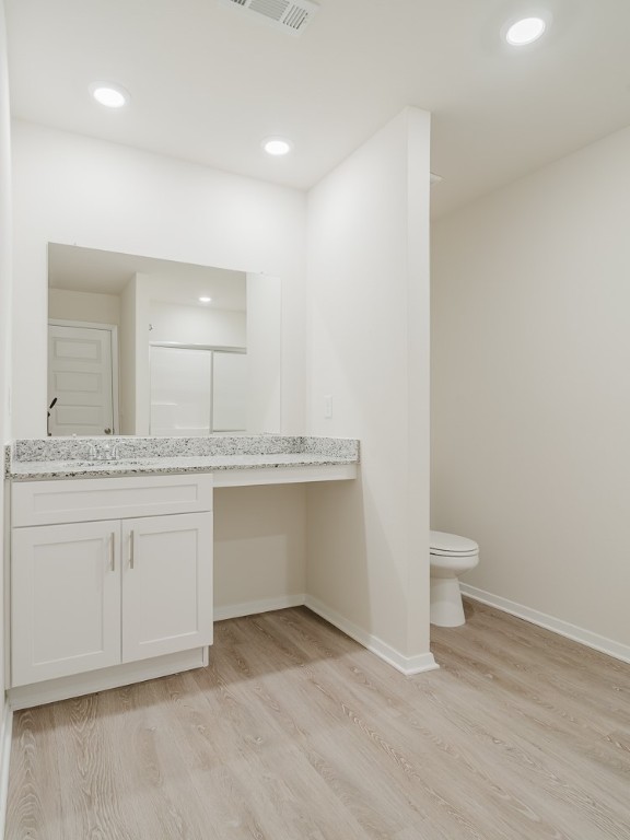 WOODWARD PARK - Residential Lease