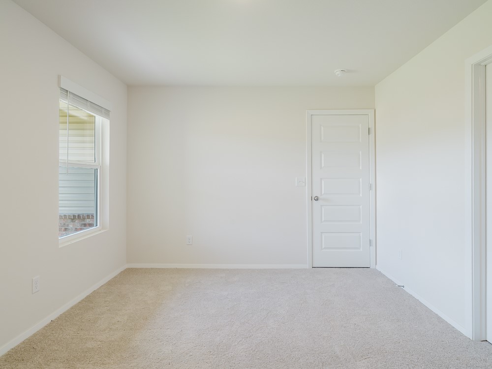 WOODWARD PARK - Residential Lease