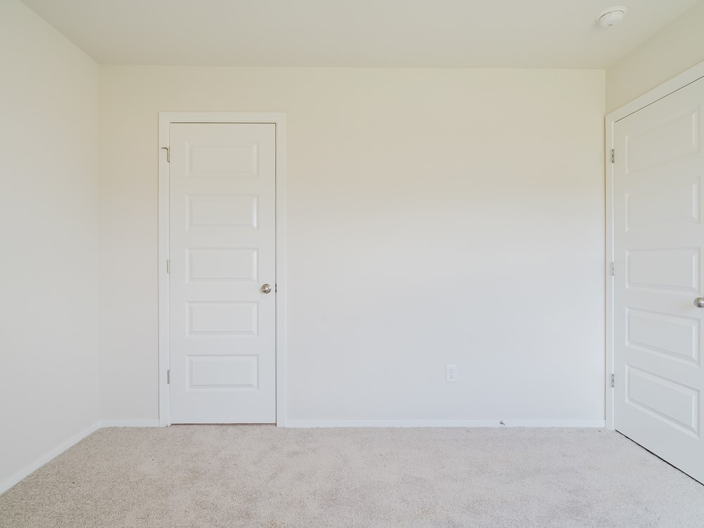 WOODWARD PARK - Residential Lease