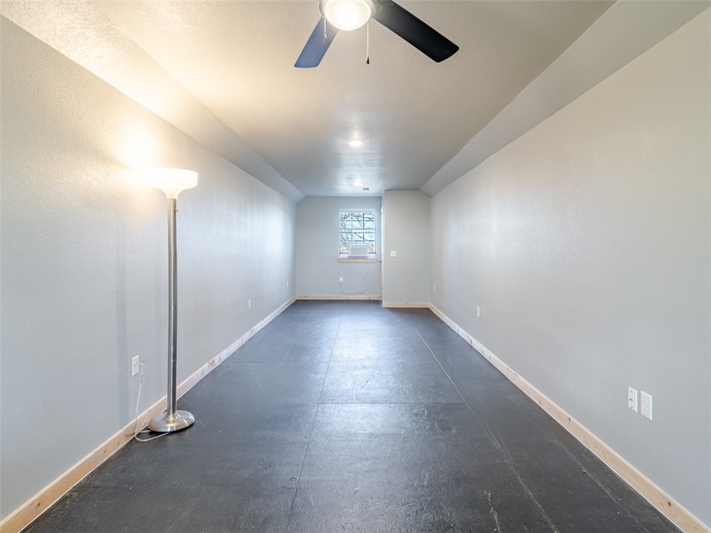 07-20-33-RURAL - Residential