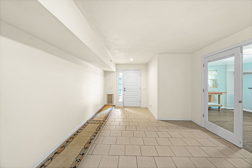 Joy J Acres - Residential