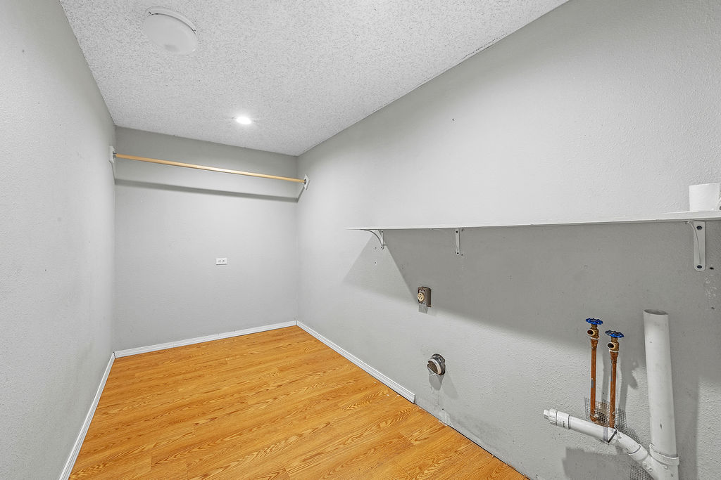 Joy J Acres - Residential