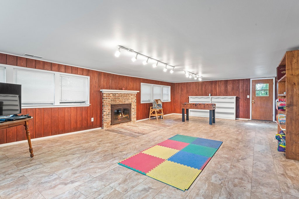 Broadview - Residential