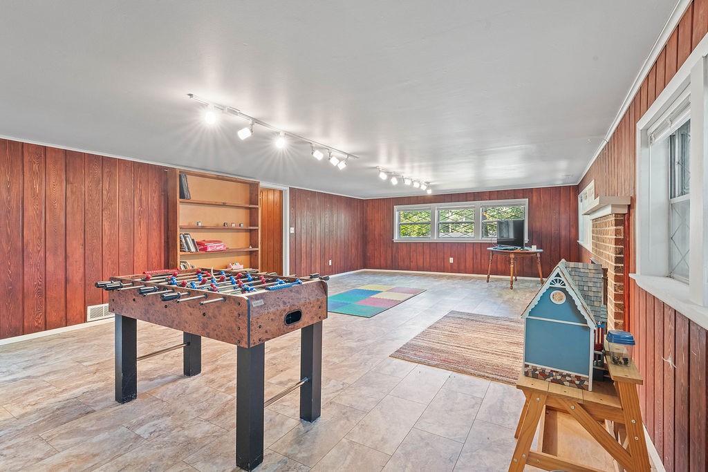 Broadview - Residential