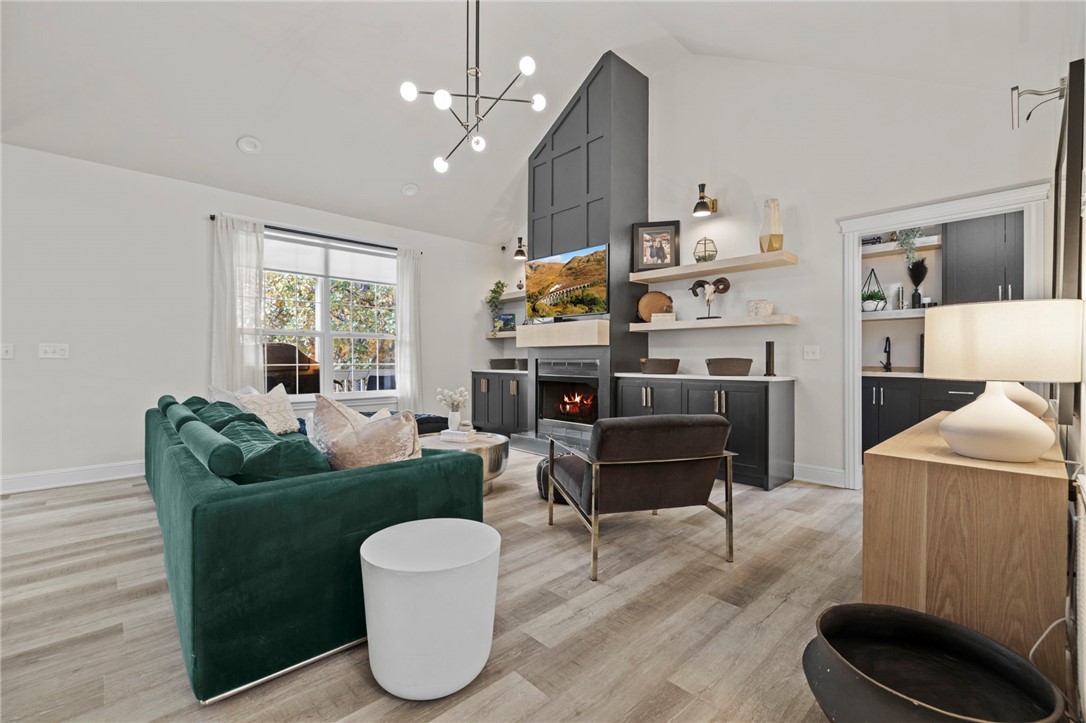 Hyland Park Unit 2 Ph 1 Rogers - Residential