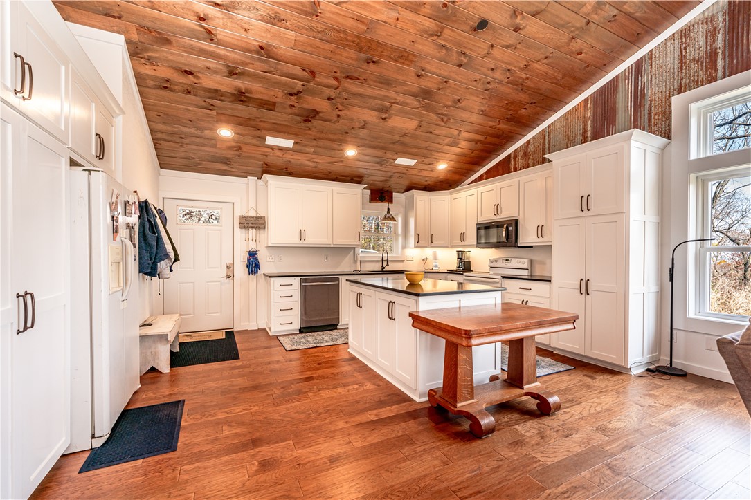 Mo Ark View Estates - Residential