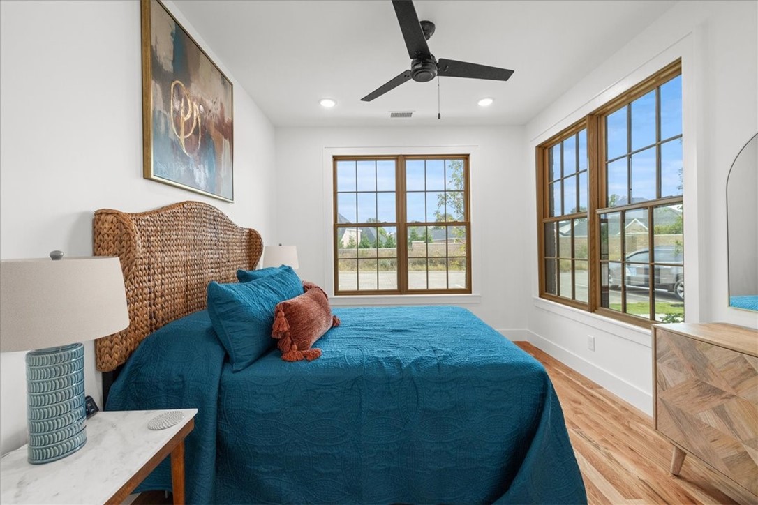 Phase I Pv Twnhms - Residential Lease