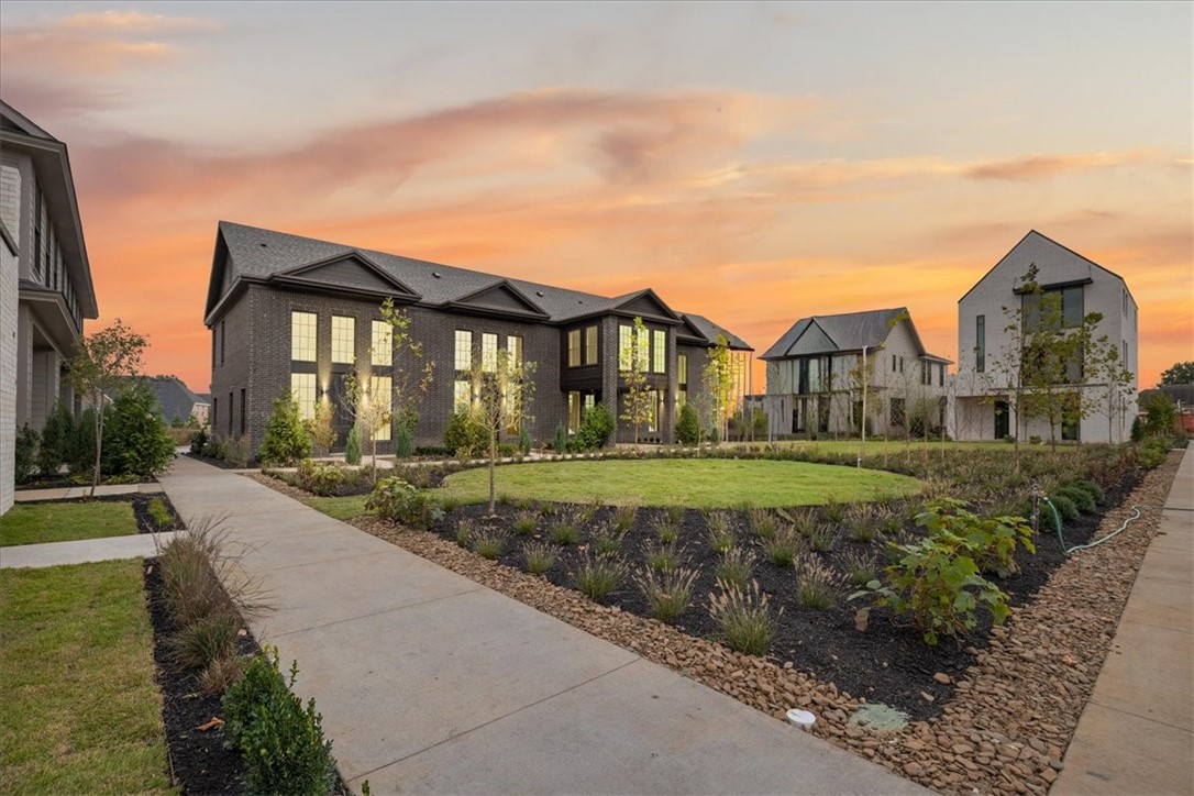 Phase I Pv Twnhms - Residential Lease