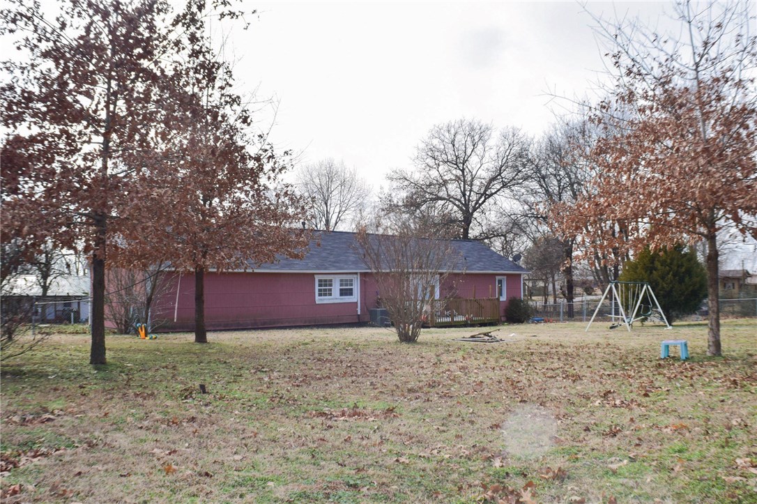 Parks Acreage Gentry - Residential