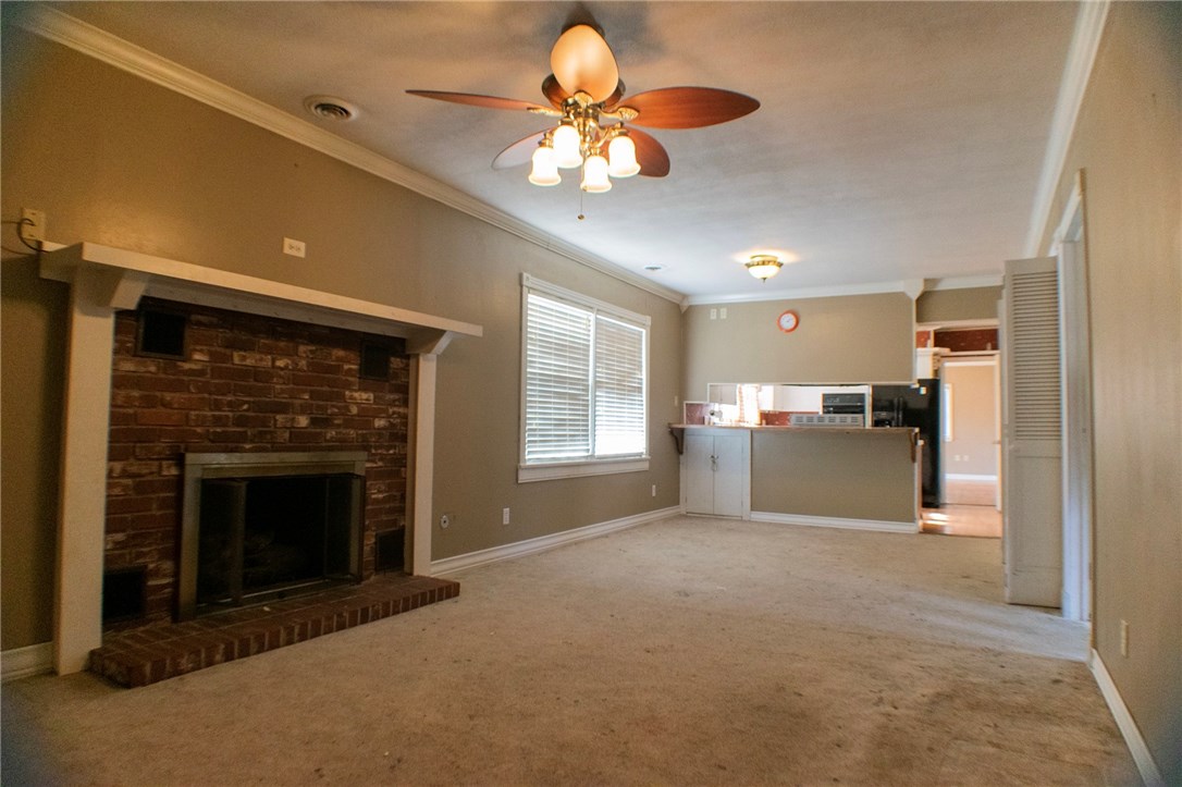 Parks Acreage Gentry - Residential