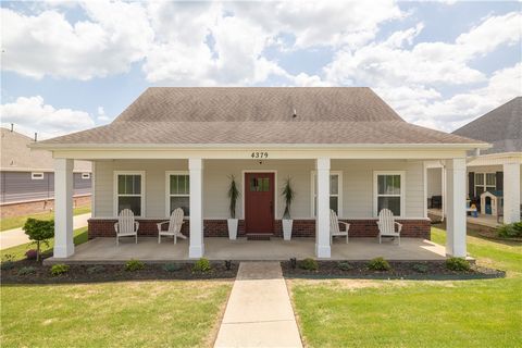 4379 W Mount Comfort Road Fayetteville AR 72704