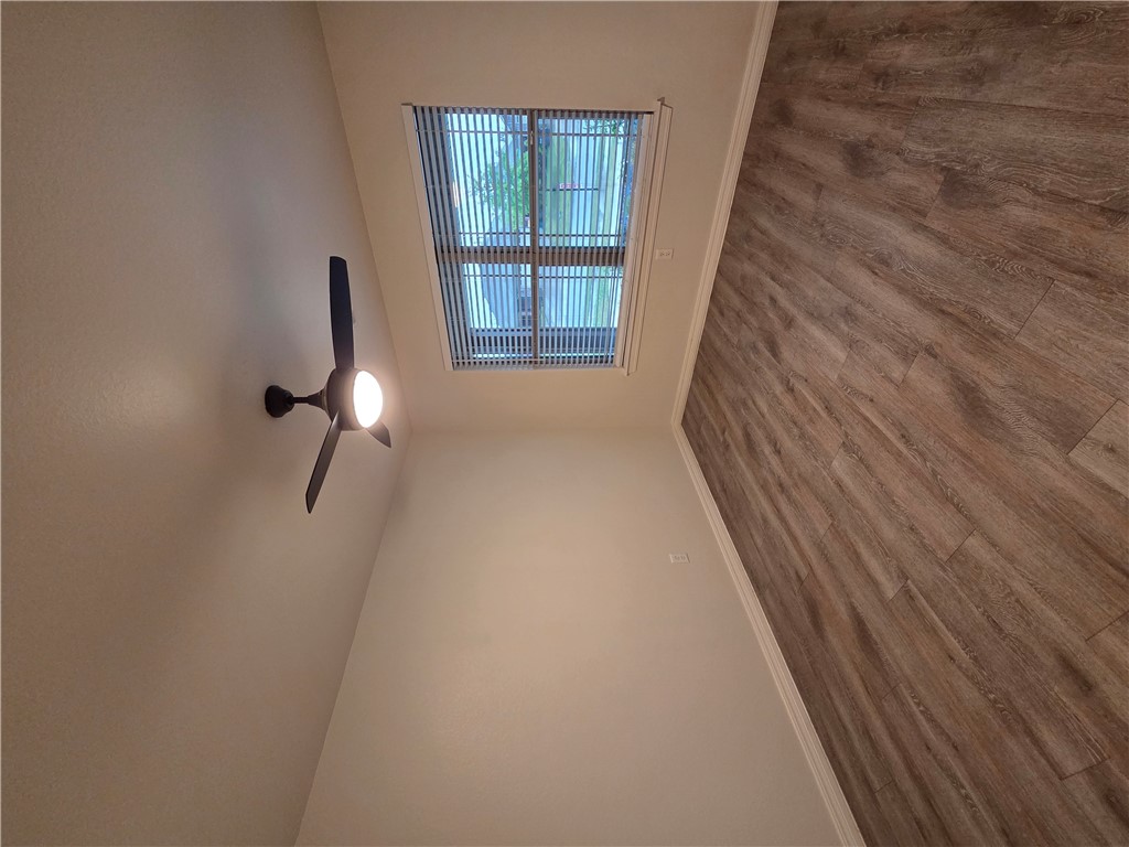 Rollers Ridge Sub Rogers - Residential Lease