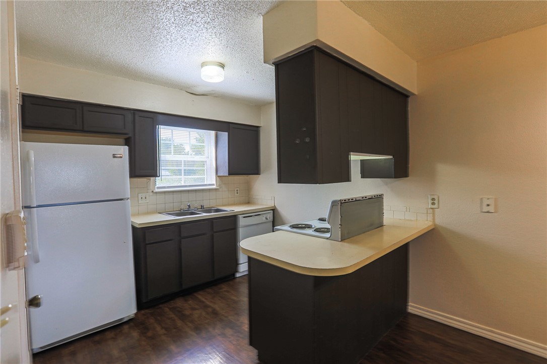 No - Residential Lease