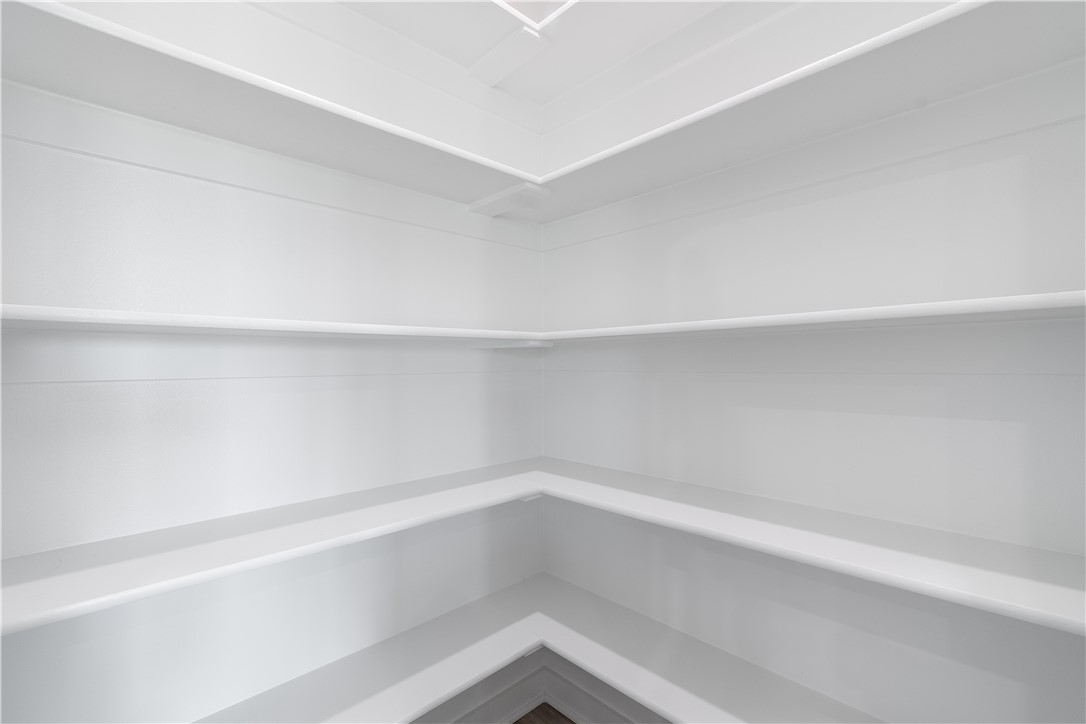 Applewood Estates - Residential Lease