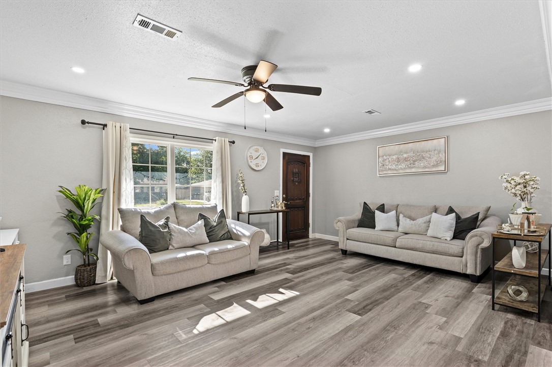 21730 Springdale Outlots - Residential