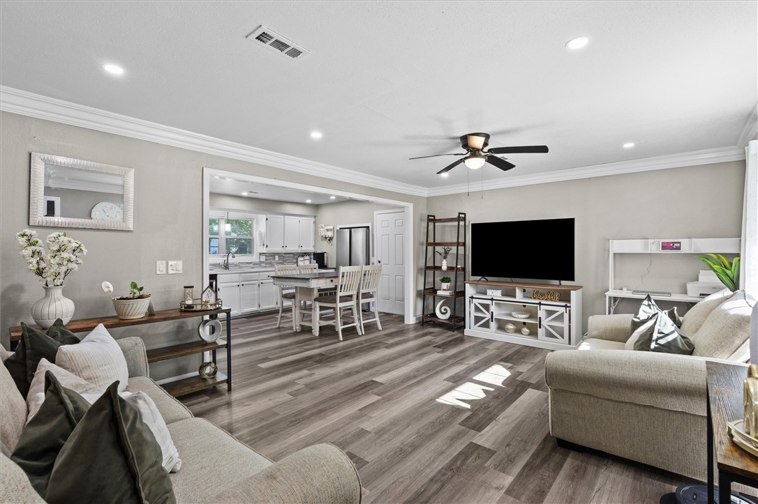 21730 Springdale Outlots - Residential