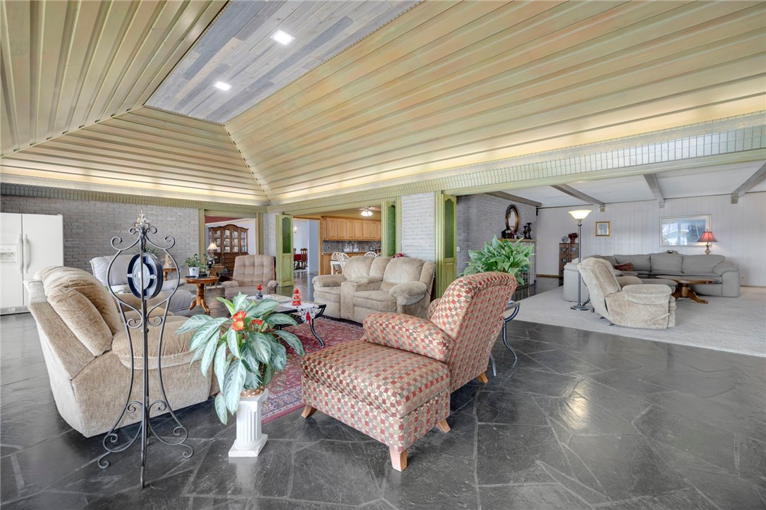 14-20-33-GRAVETTE - Residential
