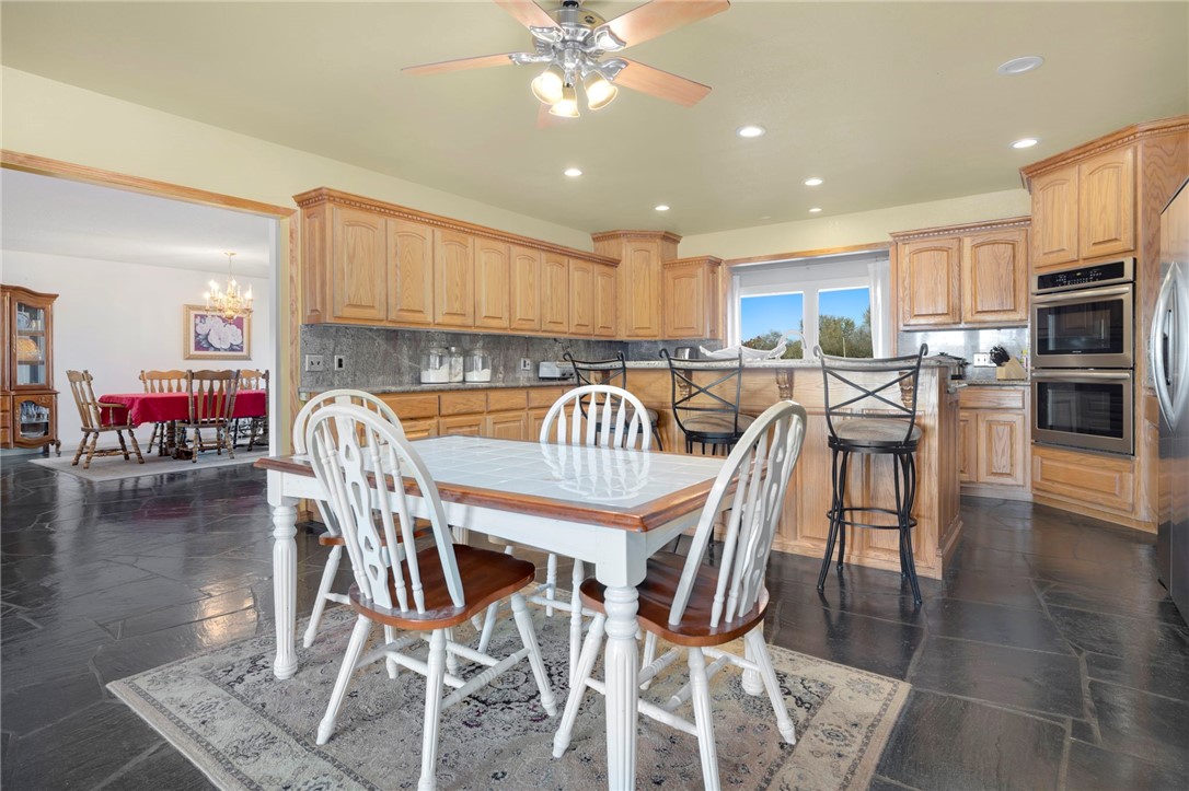 14-20-33-GRAVETTE - Residential