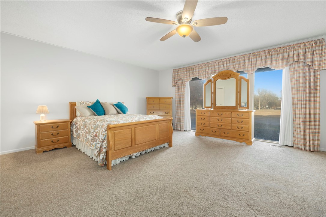 14-20-33-GRAVETTE - Residential