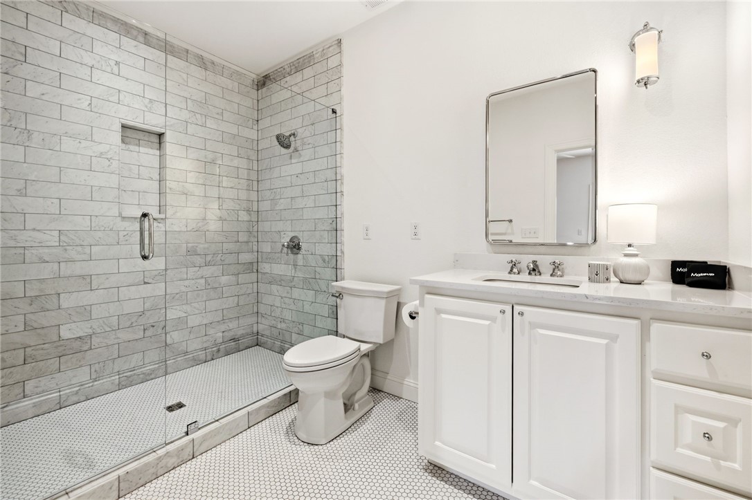 Town/Bentonville - Residential