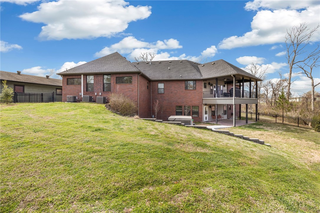 Town/Bentonville - Residential