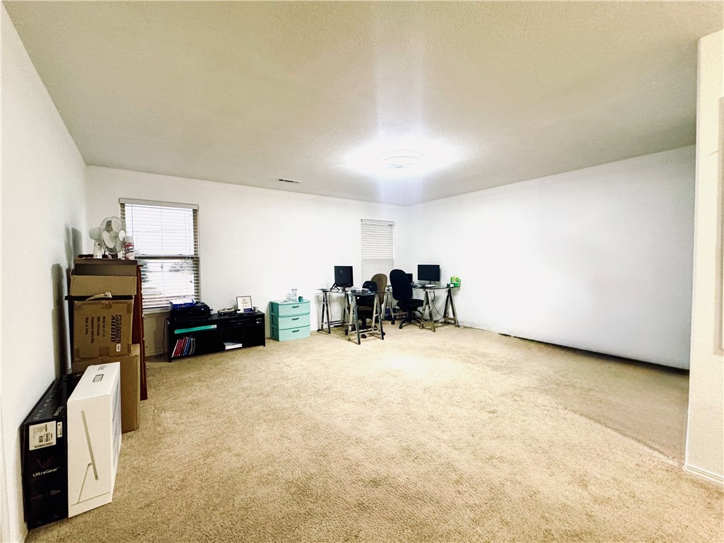 Edinburgh Manor - Residential